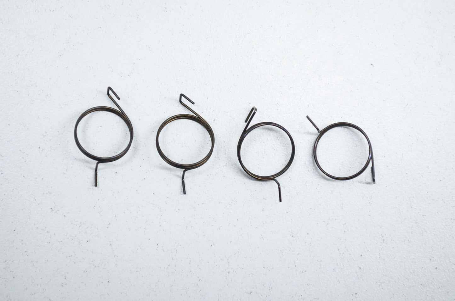 Ratchet Spring CS 500 510 550 650 660 Qty 4 NOS
