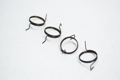 Ratchet Spring CS 500 510 550 650 660 Qty 4 NOS