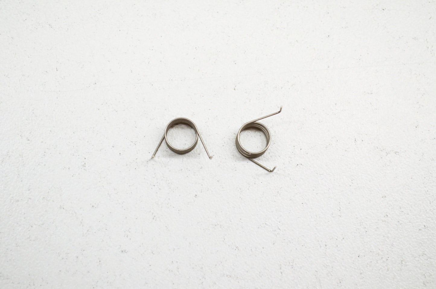 Return Spring ED EDR ES GT LHS LST PB Qty 2 NOS