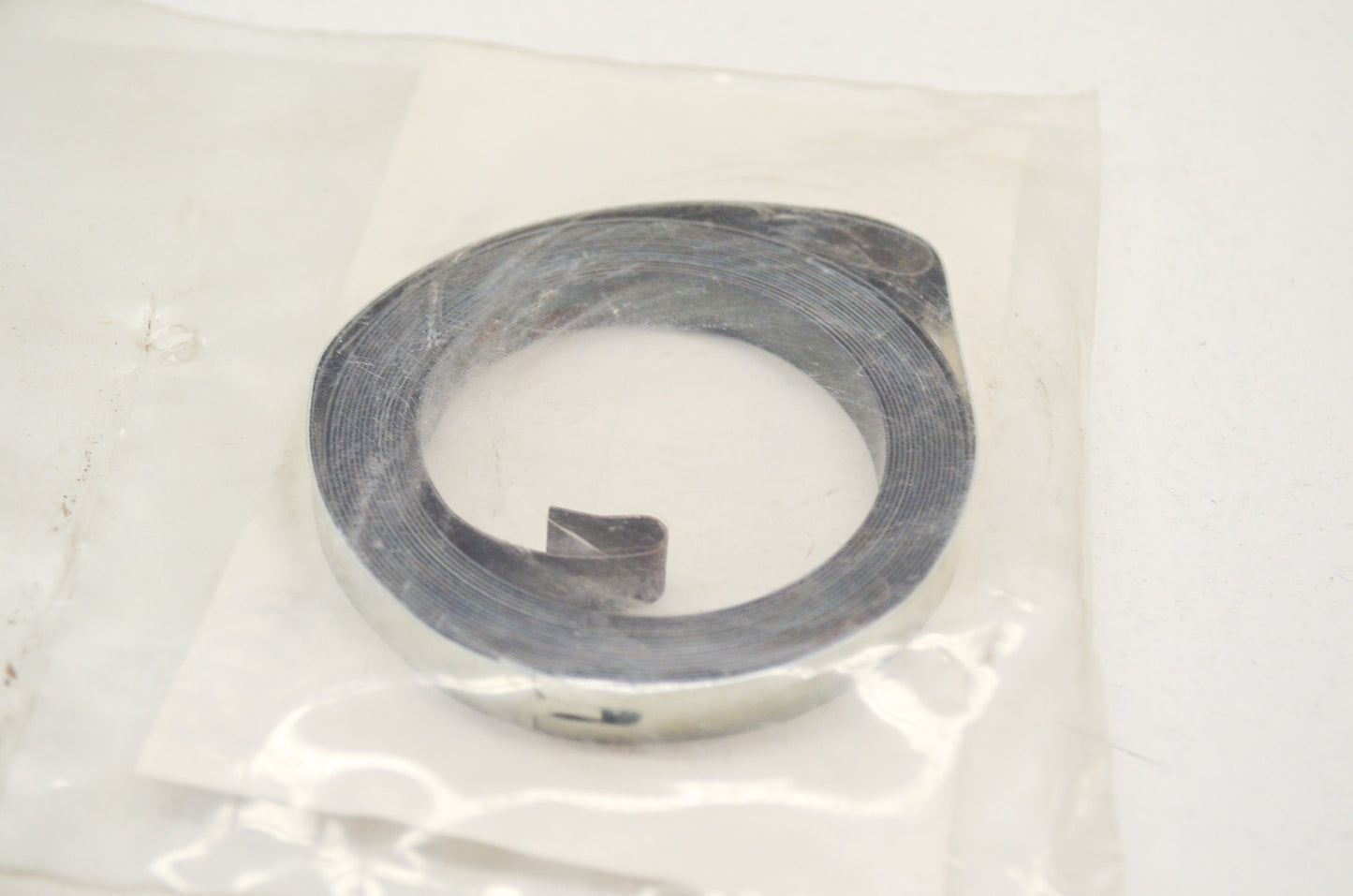 Rewind Spring Husqvarna 1100 2100 NOS
