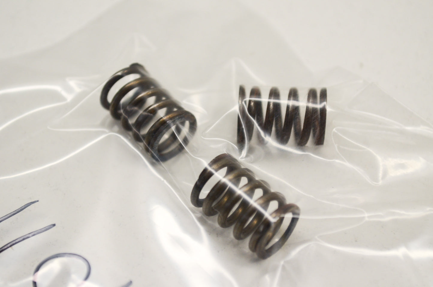 New Hodaka Clutch Spring QTY 3 NOS
