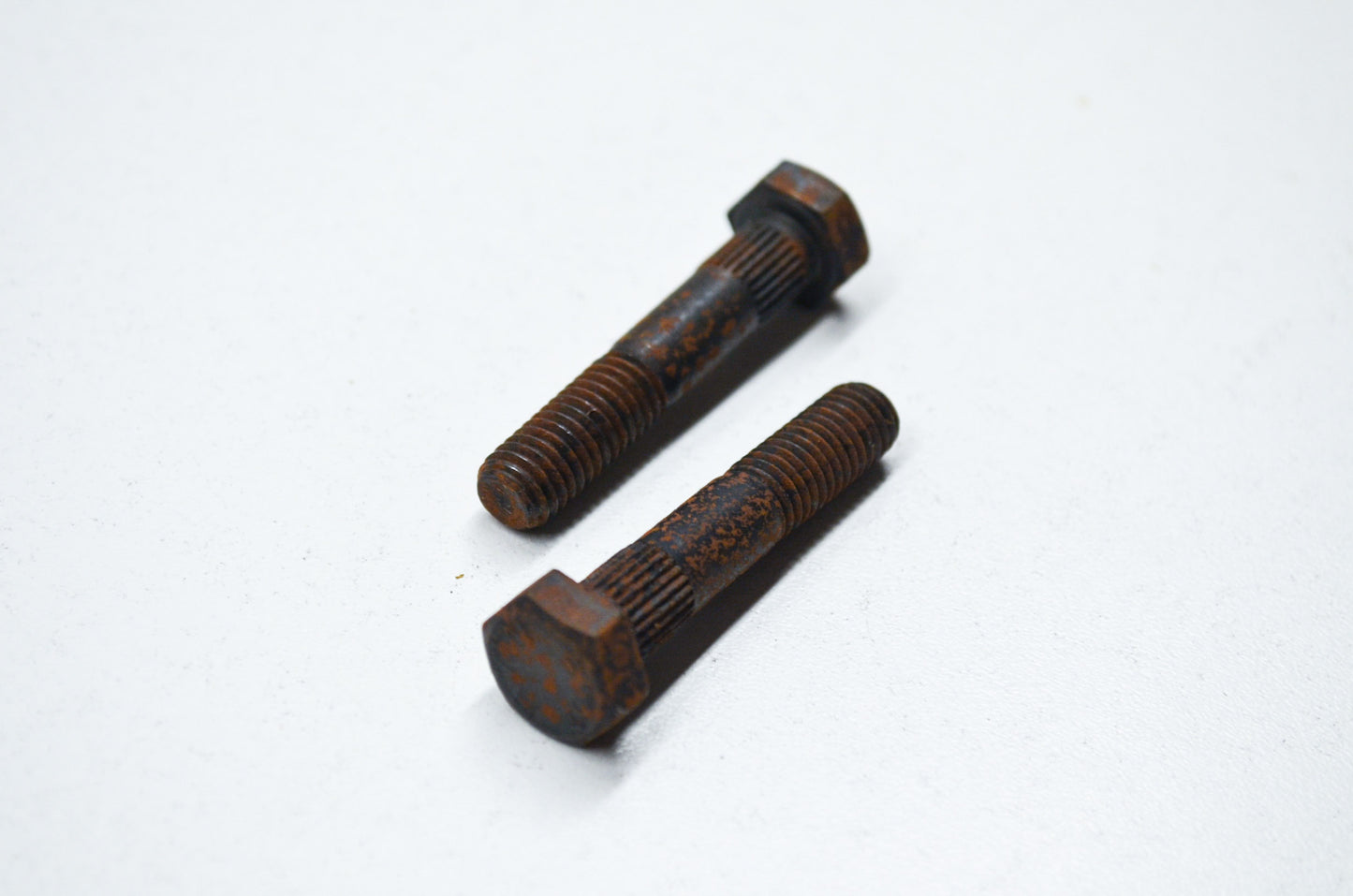 Bar Bolt Qty 2 NOS