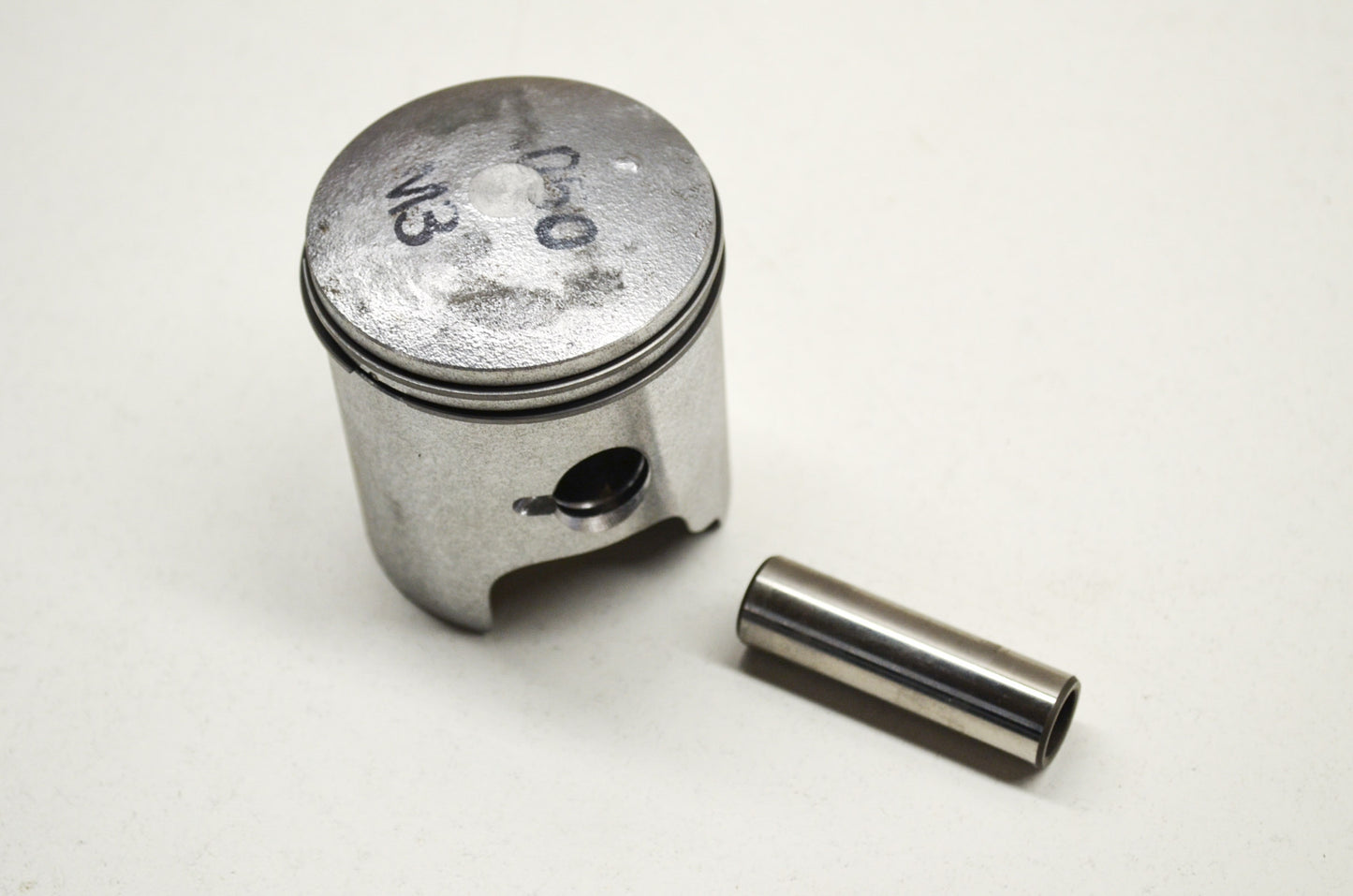 OEM Honda 13103-400-010 Piston (OS) (0.50) NOS