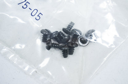 New OEM Husqvarna Screw QTY 10 2100 2101 238 242 266 268 281 288 298 61 66 NOS