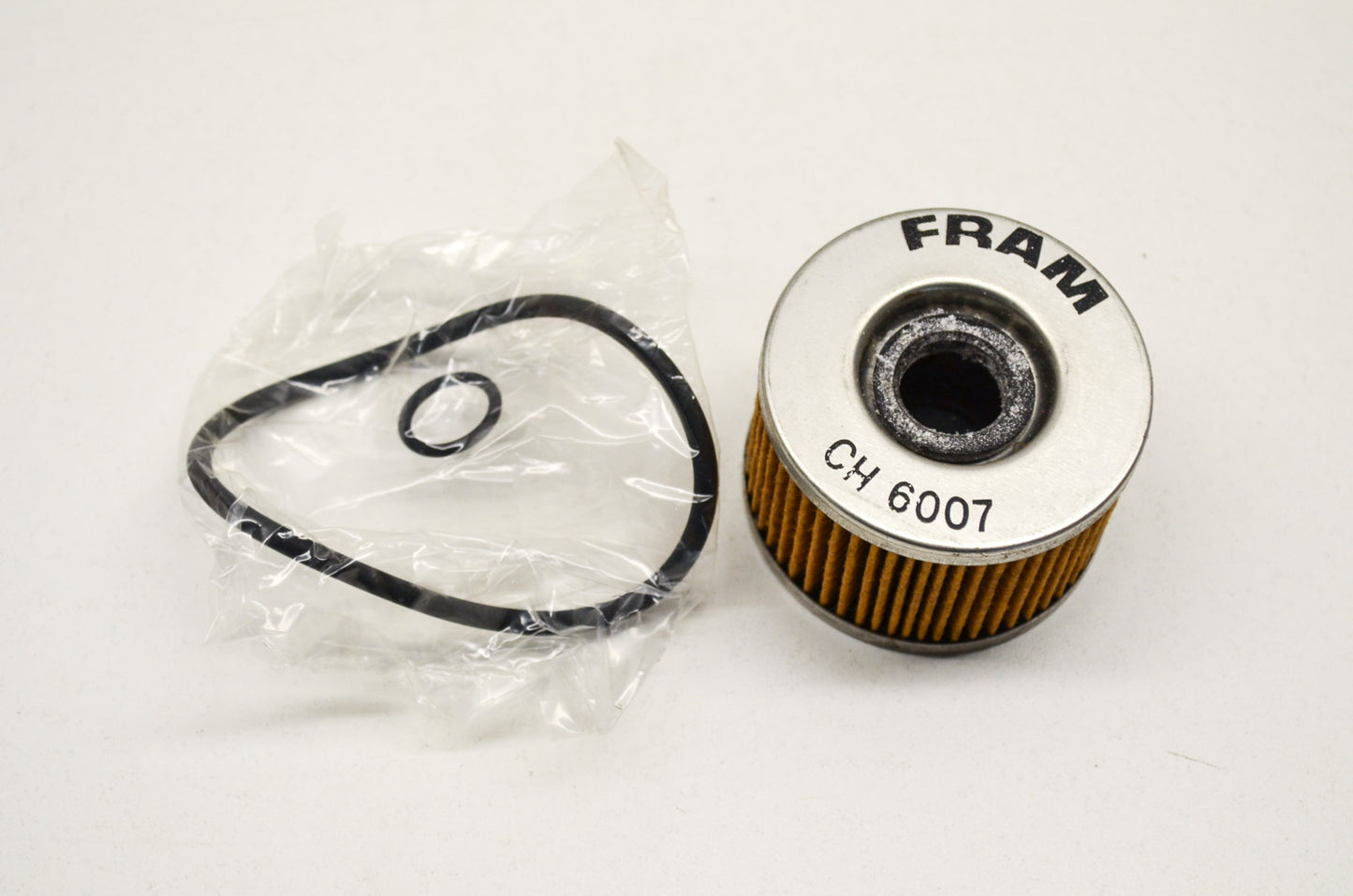 Fram CH6007, 154A1-413-005, 15412-413-005 Oil Filter NOS