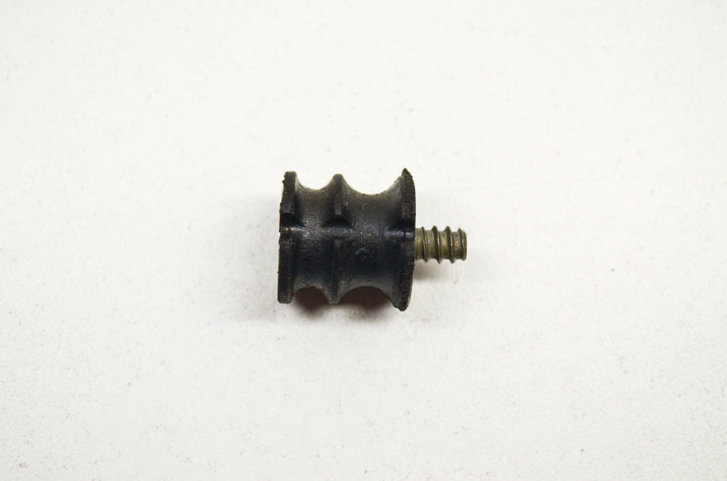 Anti Vibration Element 133 238 242 266 268 61 66 NOS