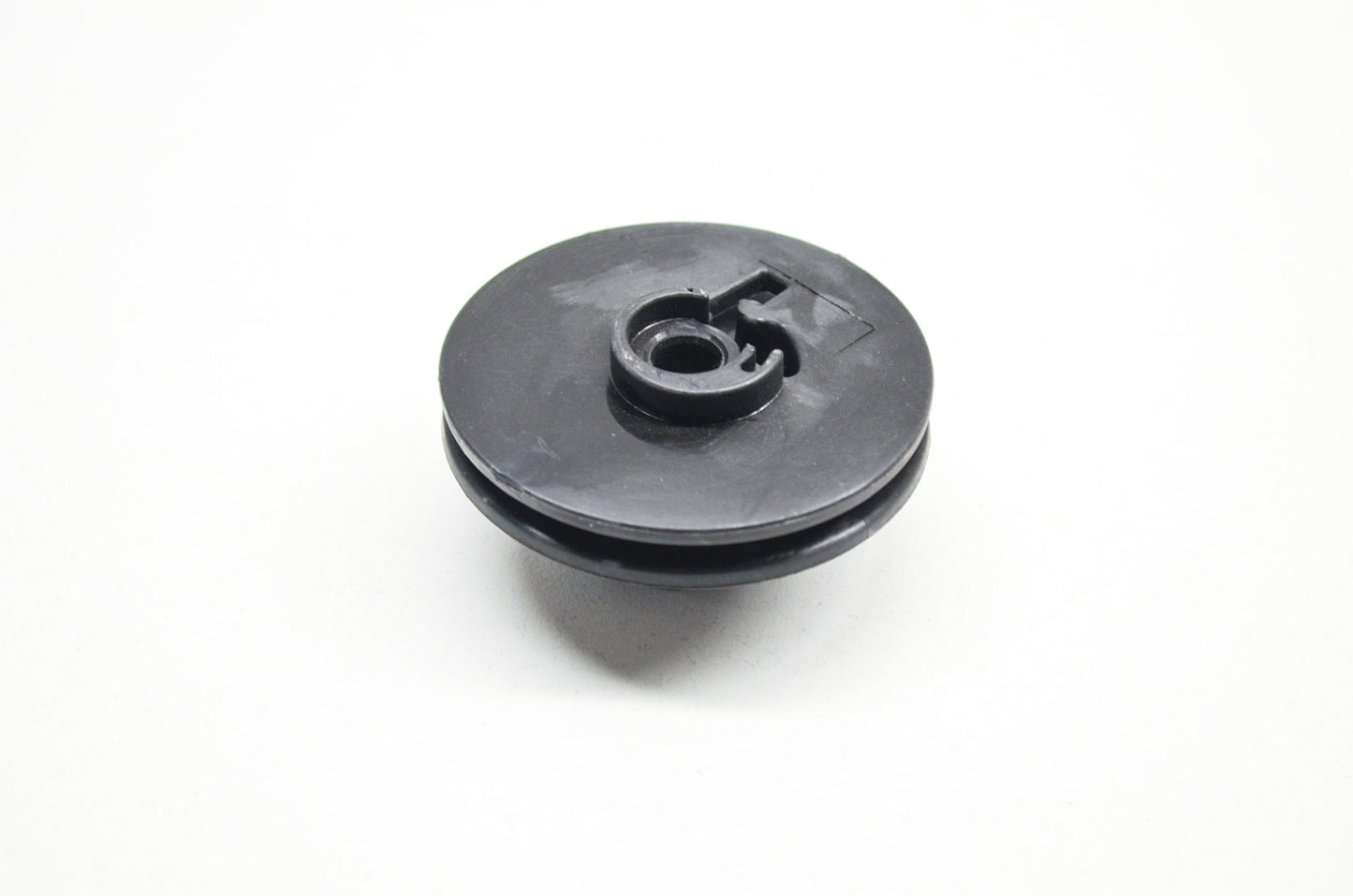 New OEM Husqvarna Starter Pulley 33 35 38 NOS