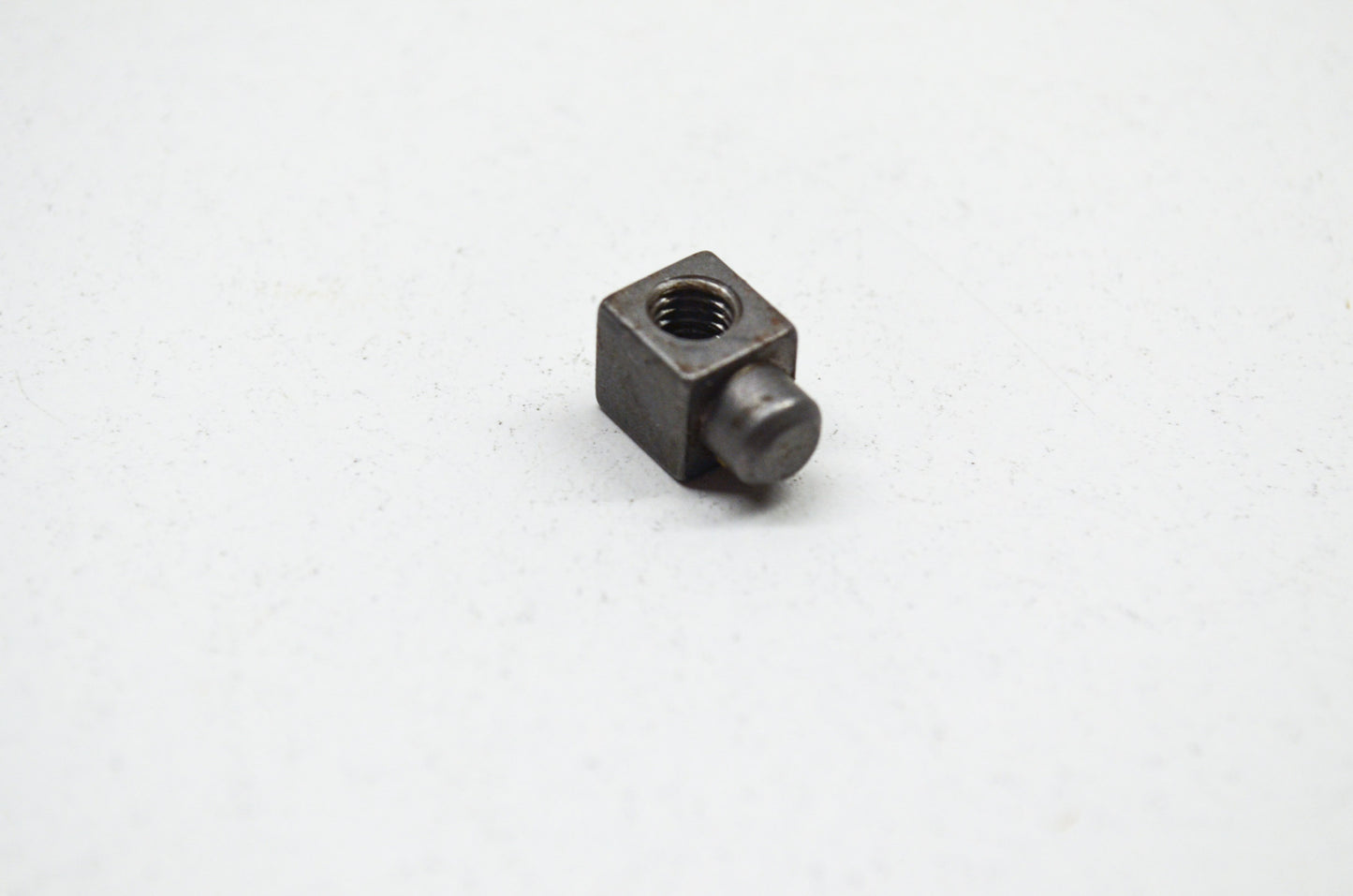 Bar Tensioner Pin 2051 2054 2055 NOS