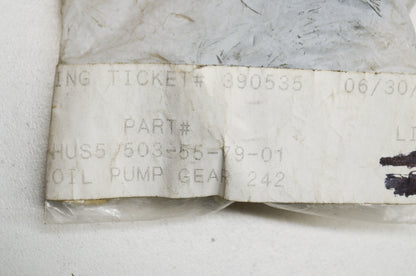New OEM Husqvarna Oil Pump Gear 242 246 42 NOS