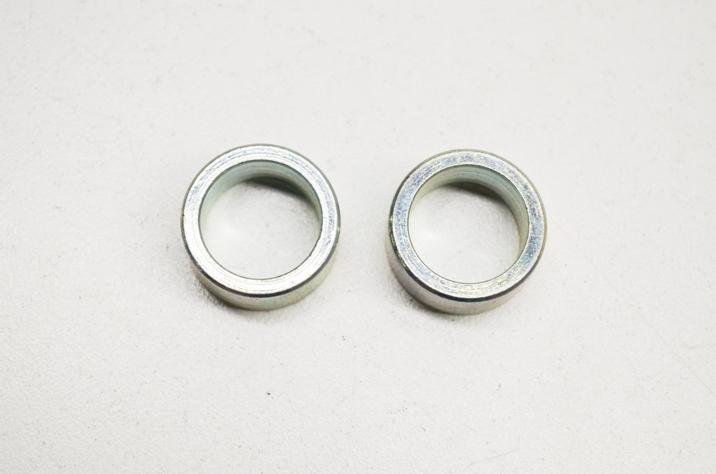 New OEM Husqvarna Bushing QTY 2 268 K 272 K 185 NOS