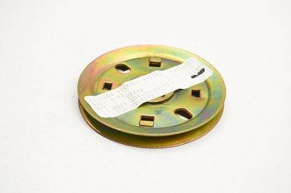New OEM Husqvarna Pulley 268 K 272 K 272 S NOS