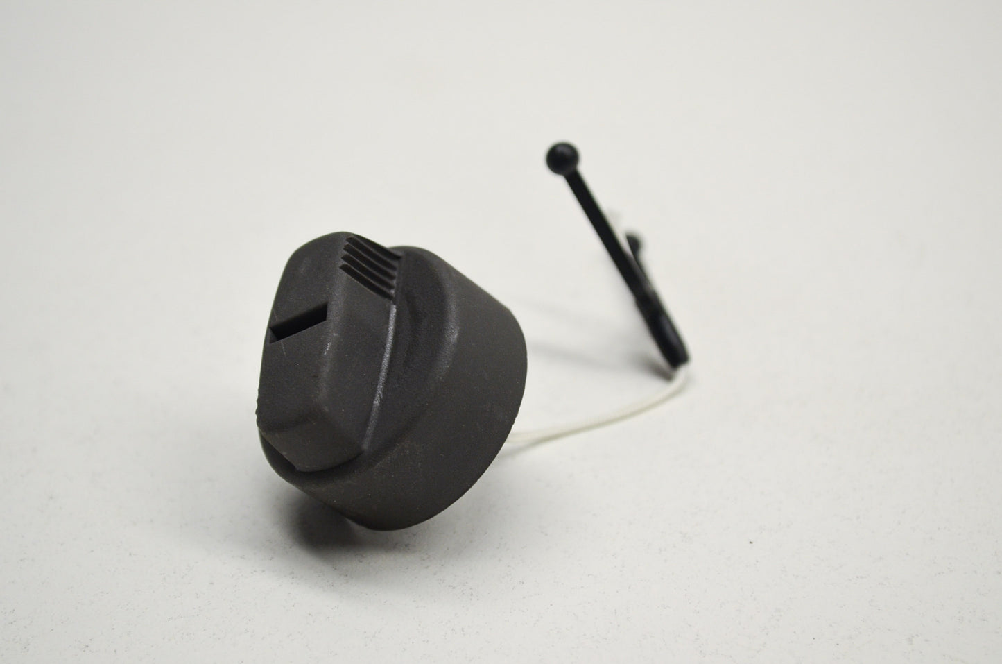 New OEM Husqvarna Fuel Cap 88-05 40 45 NOS