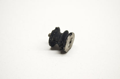 New OEM Husqvarna Anti Vibration Element 162 266 268 272 480 61 NOS