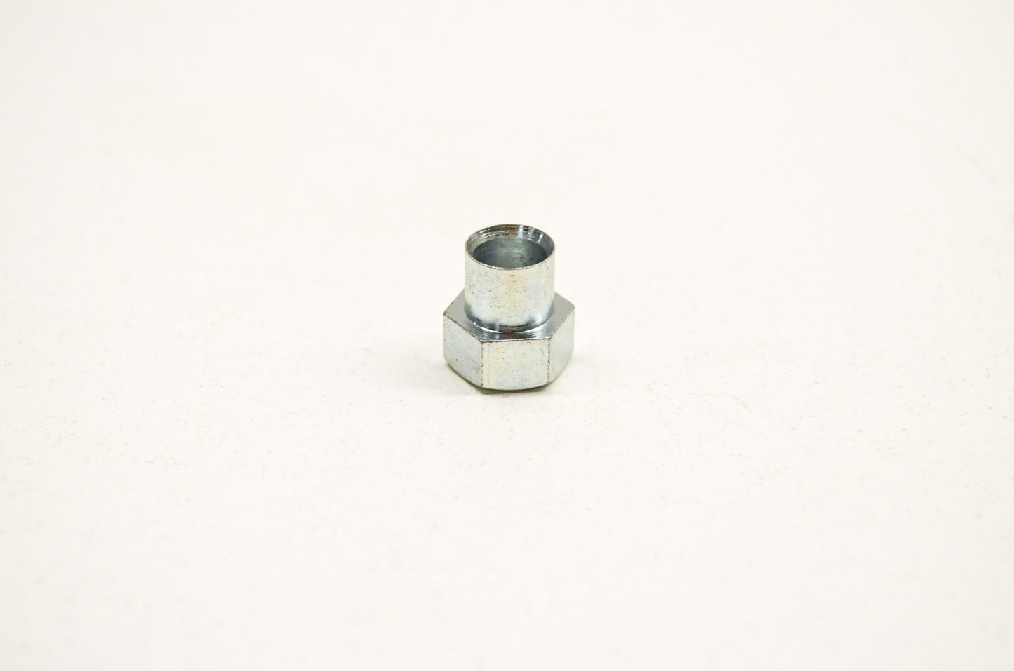 New OEM Husqvarna Nut 3120 K 371 K 375 K 1250 750 760 960 NOS