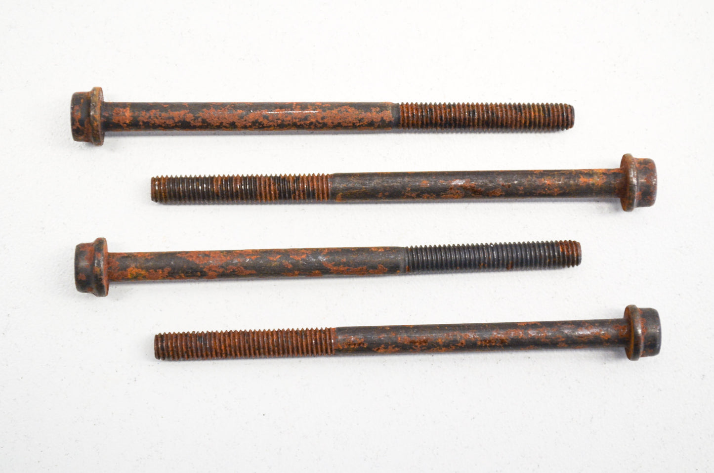 Screw 242 254 268 272 42 Qty 4 NOS
