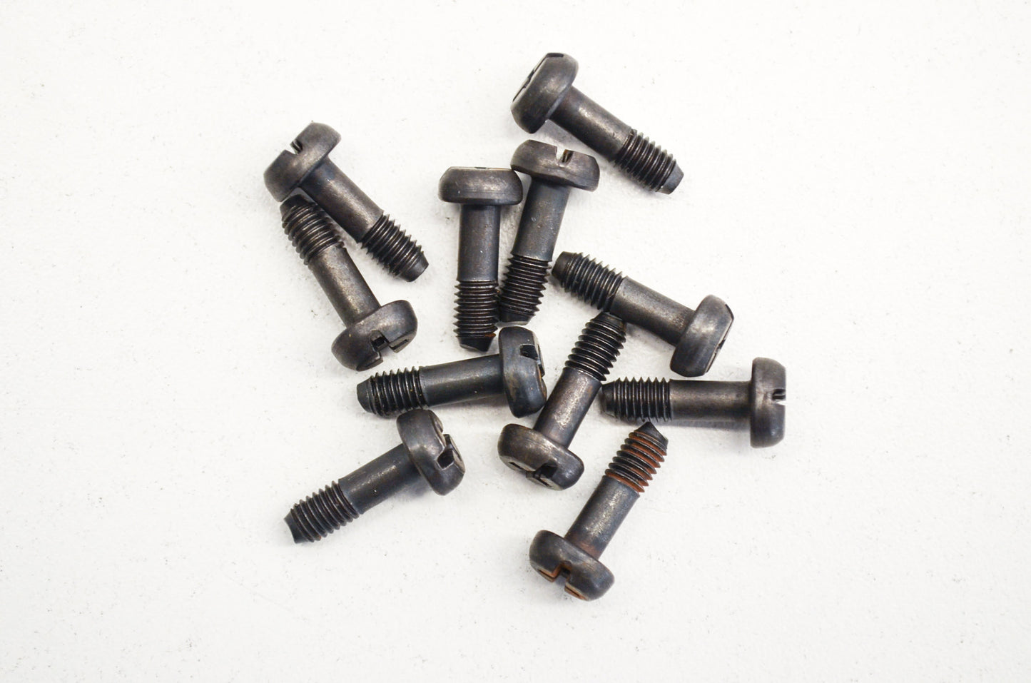Screw 254 257 261 262 265 268 272 61 Qty 11 NOS