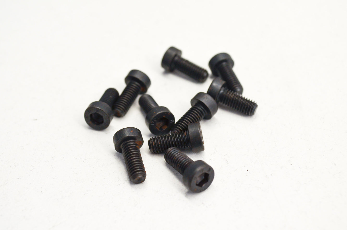 New OEM Husqvarna Screw QTY 10 2100 2101 343 345 44 444 480 NOS