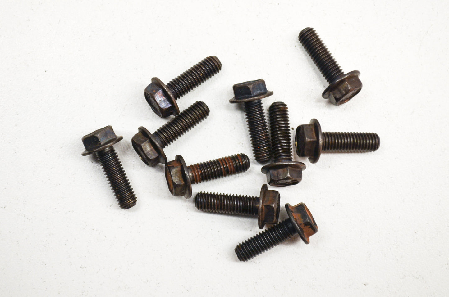 Screw 181 266 268 281 39 R 50 55 61 66 Qty 10 NOS