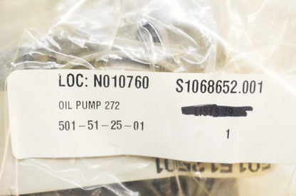 New OEM Husqvarna Oil Pump 266 268 272 61 66 NOS