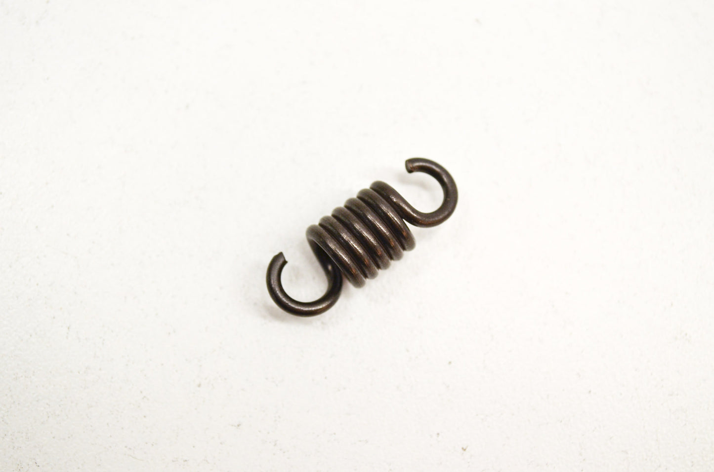 New OEM Husqvarna Clutch Spring 288 3120 327 334 335 338 339 390 394 395 NOS