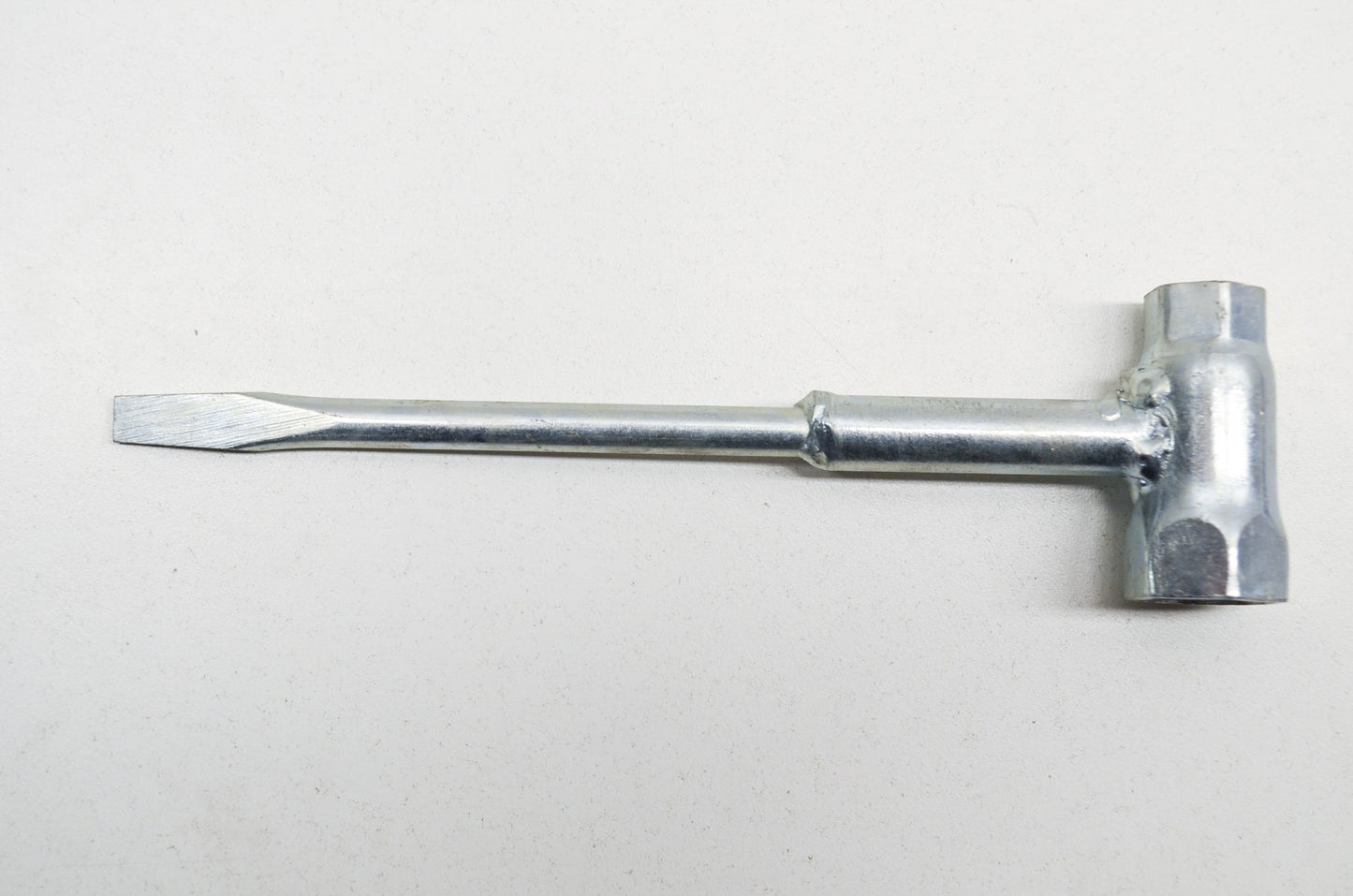 New OEM Husqvarna Combination Tool 3120 385 390 394 395 EPA NOS
