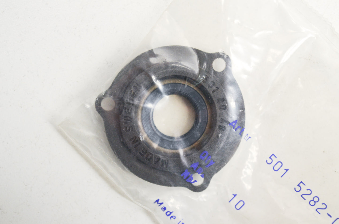 Seal Retainer 162 266 61 66 NOS