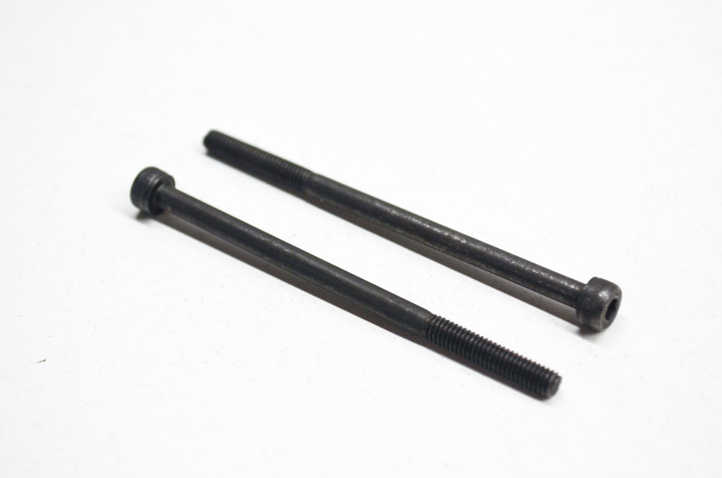 New OEM Husqvarna Screw QTY 2 385 390 395 EPA NOS
