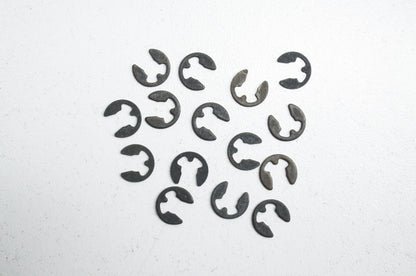 E-rings 323 325 326 327 455 51 Qty 15 NOS