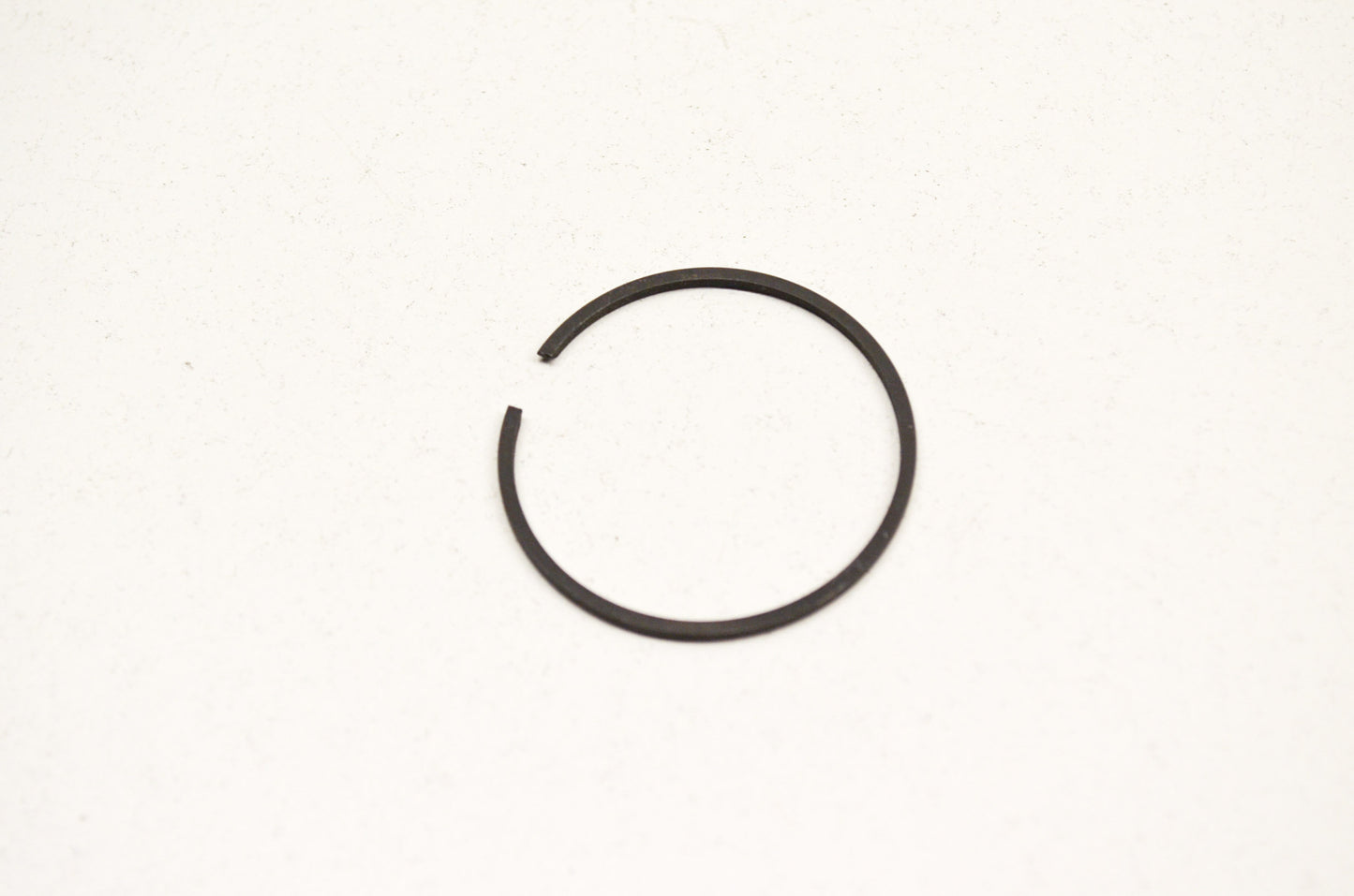 New OEM Husqvarna Piston Ring 36 136 137 141 232 235 240 NOS