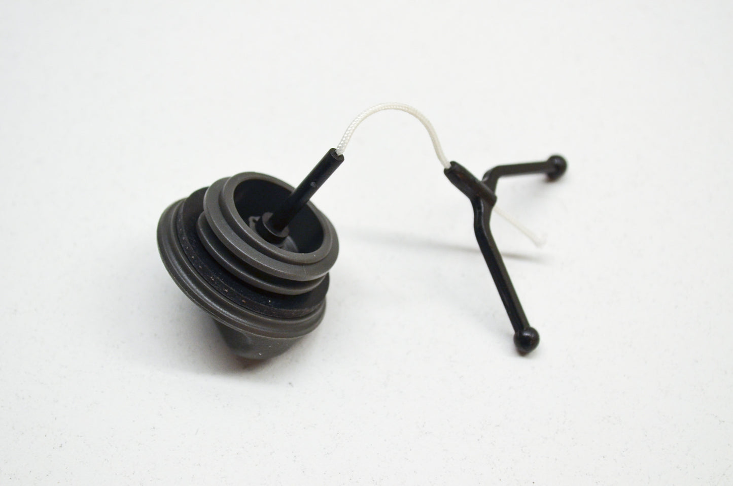 New OEM Husqvarna Oil Cap 350 326 327 340 345 346 XP 353 NOS