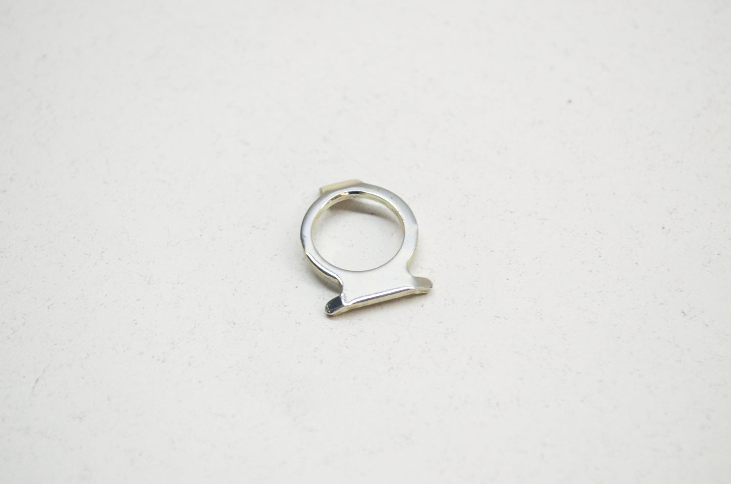 Boot Plug Clamp 323 325 326 327 NOS