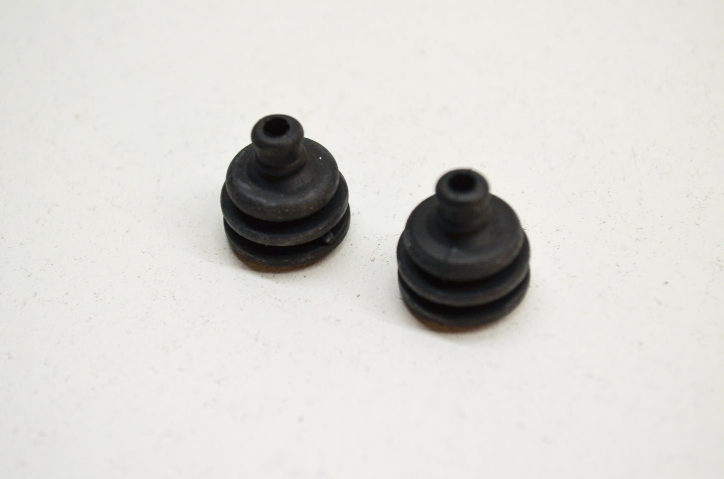 Throttle Cable Guide Qty 2 NOS