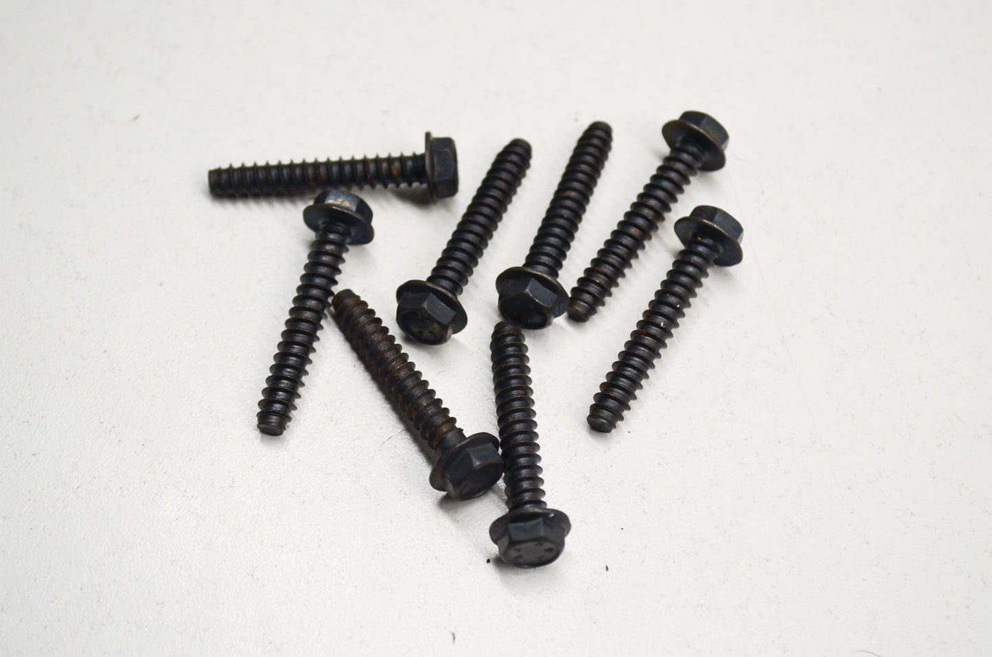 New OEM Husqvarna Screw Qty 8 266 268 51 55 NOS