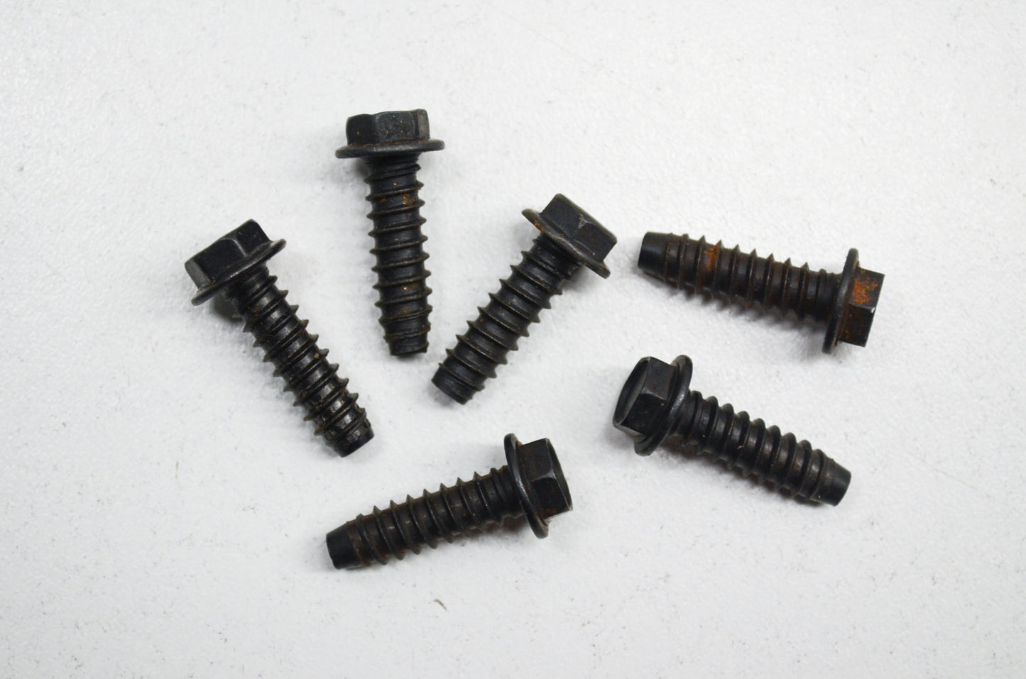 Screw 394 Qty 6 NOS