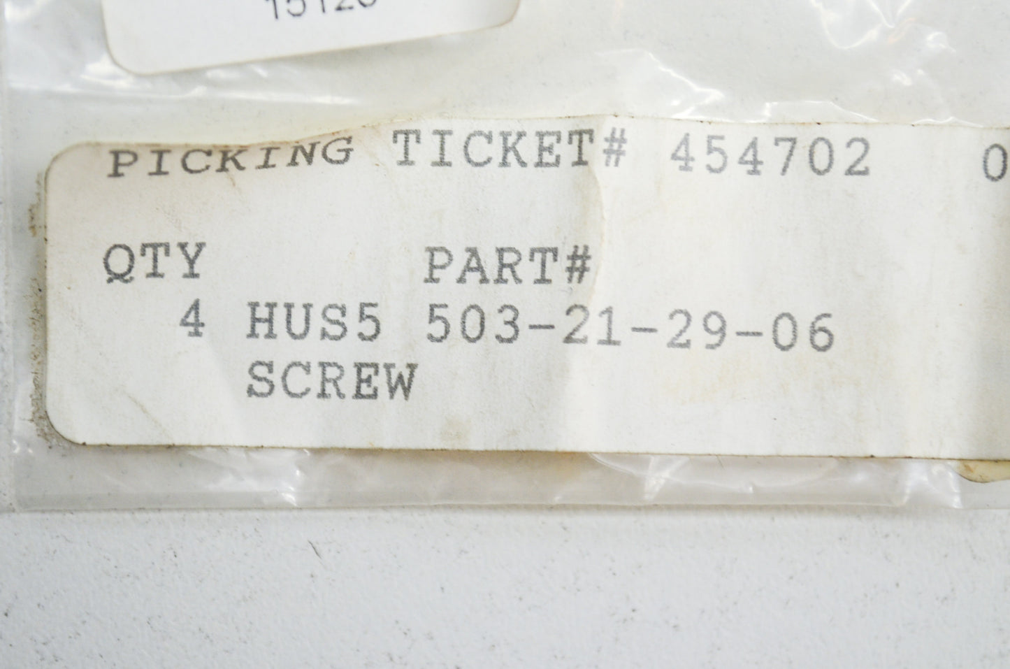 New OEM Husqvarna Screw QTY 4 123 170 180 225 227 281 288 335 343 345 355 NOS