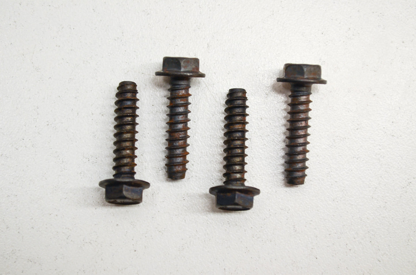Bolt 266 268 44 61 66 Qty 4 NOS