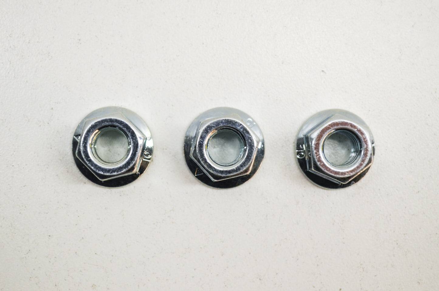 New OEM Husqvarna Bar Nut QTY 3 154 162 266 268 281 325 EX 371 K 455 51 570 61 N