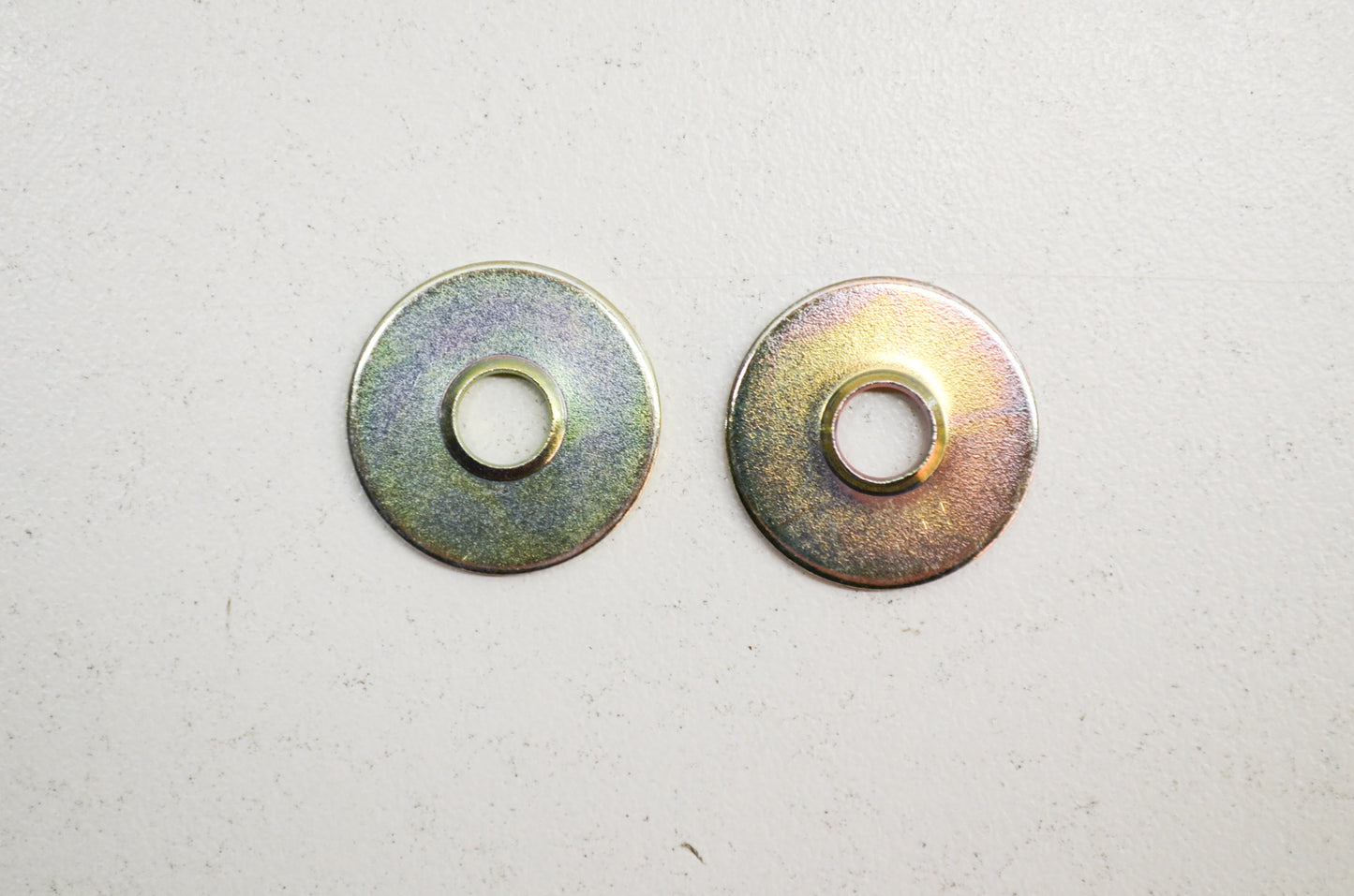 New OEM Husqvarna Washer QTY 2 281 288 3120 325 362 371 372 385 395 61 66 NOS