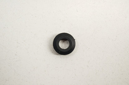 New OEM Husqvarna Rubber Bushing 2100 2101 285 298 NOS