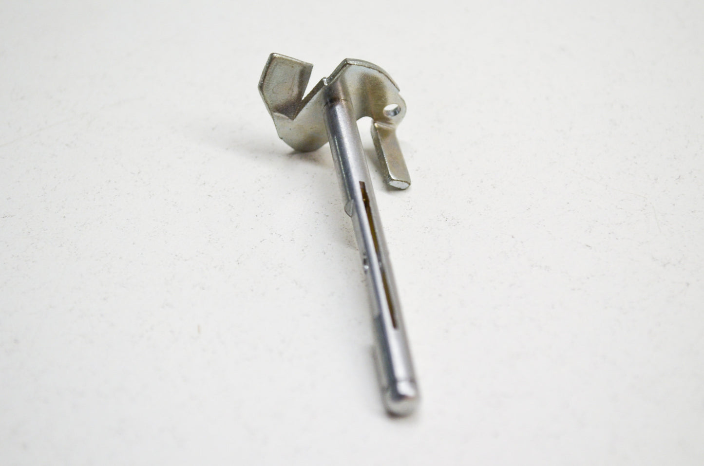 New OEM Husqvarna Throttle Shaft 2100 2101 285 298 NOS