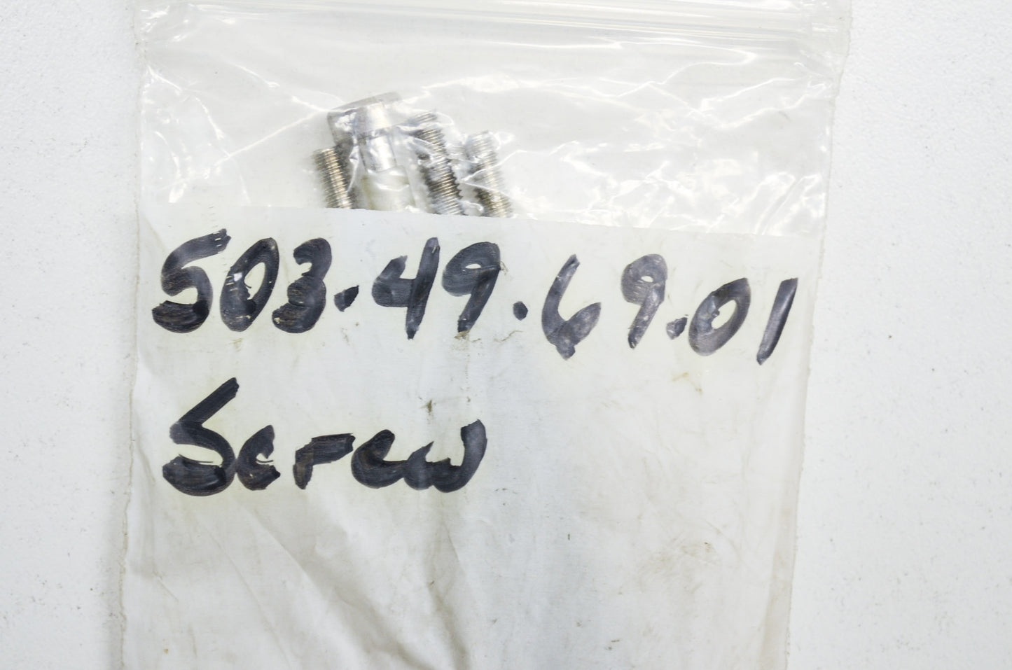 New OEM Husqvarna Screw QTY 4 250 252 268 272 66 NOS