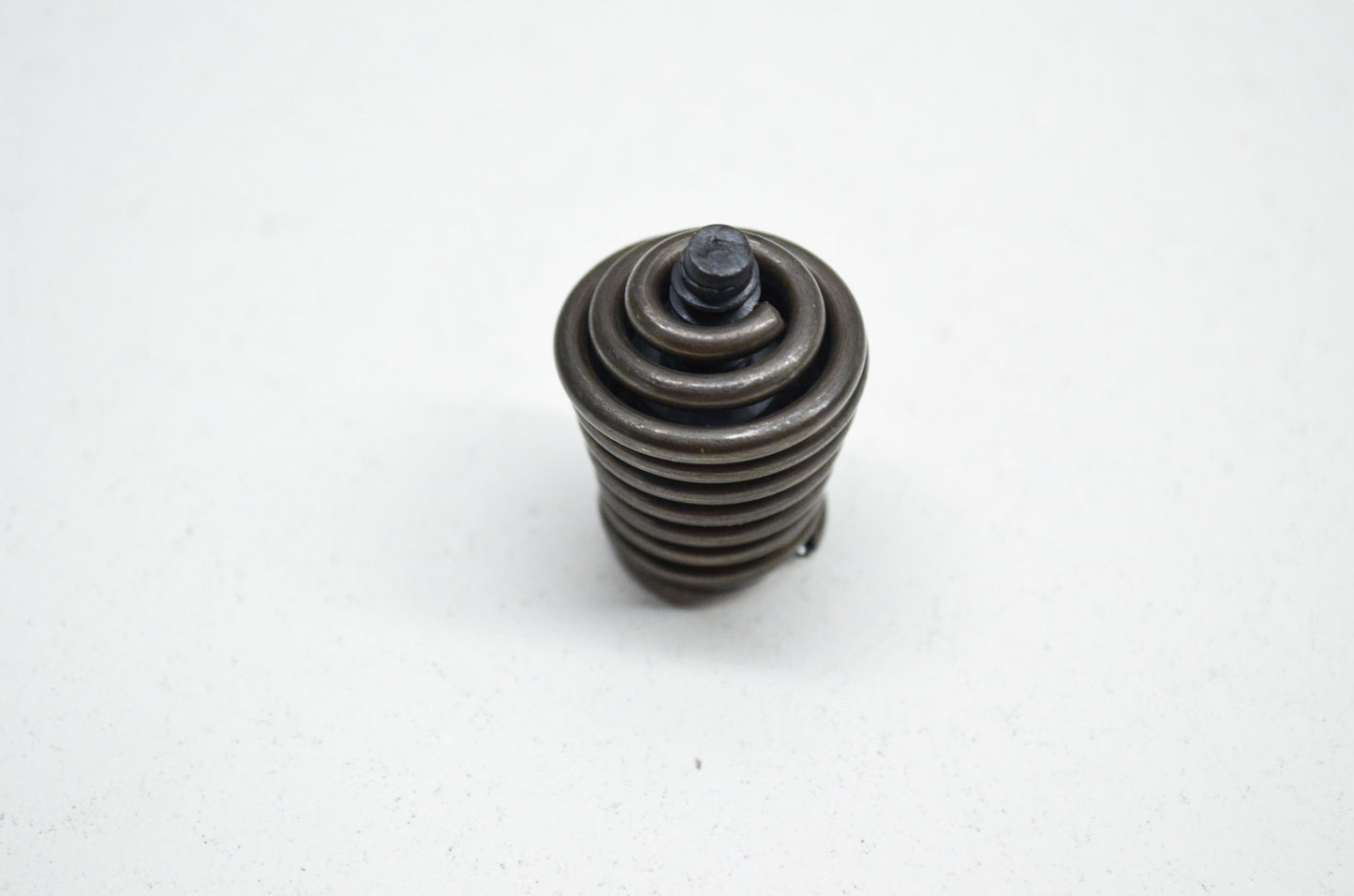 New OEM Husqvarna Anti Vibration Spring 288 261 262 281 NOS