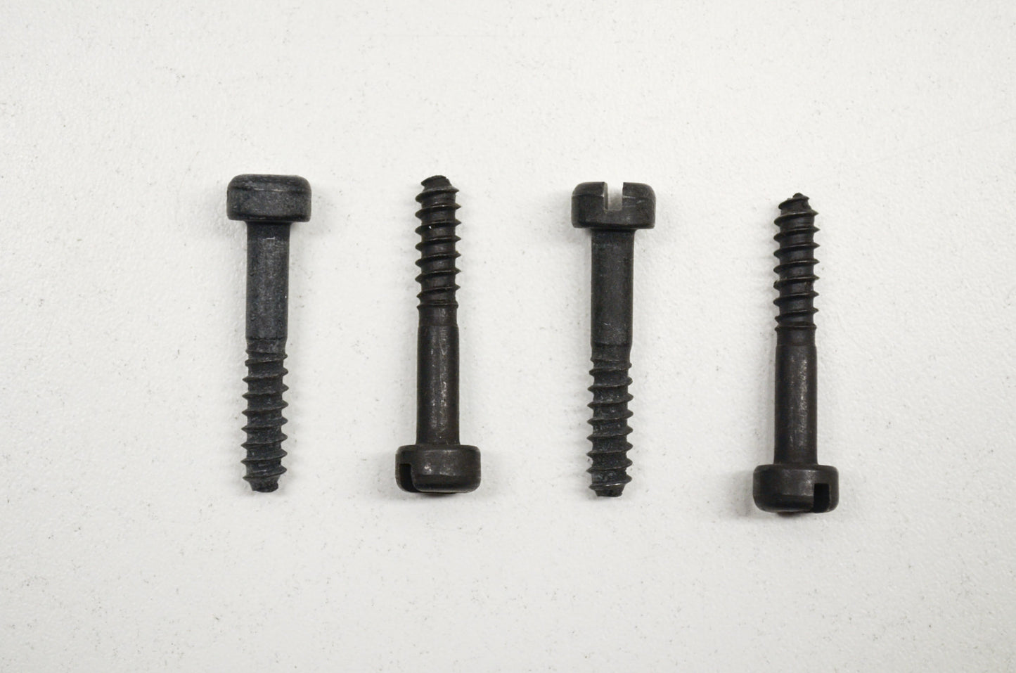 New OEM Husqvarna Screw QTY 4 136 137 141 142 36 NOS