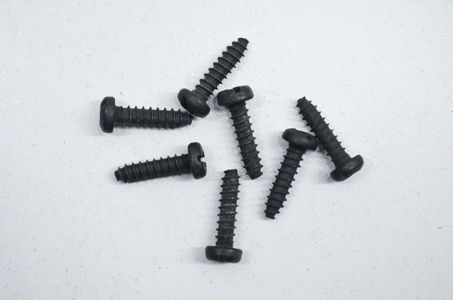 New OEM Husqvarna Screw QTY 7 136 137 141 142 36 41 NOS