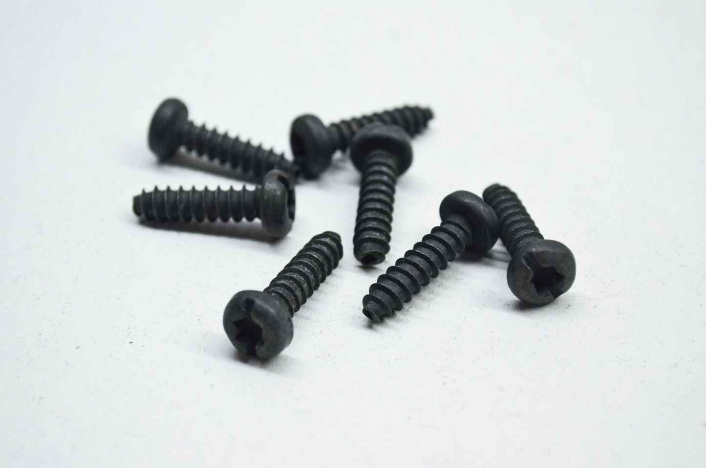 New OEM Husqvarna Screw QTY 7 136 137 141 142 36 41 NOS