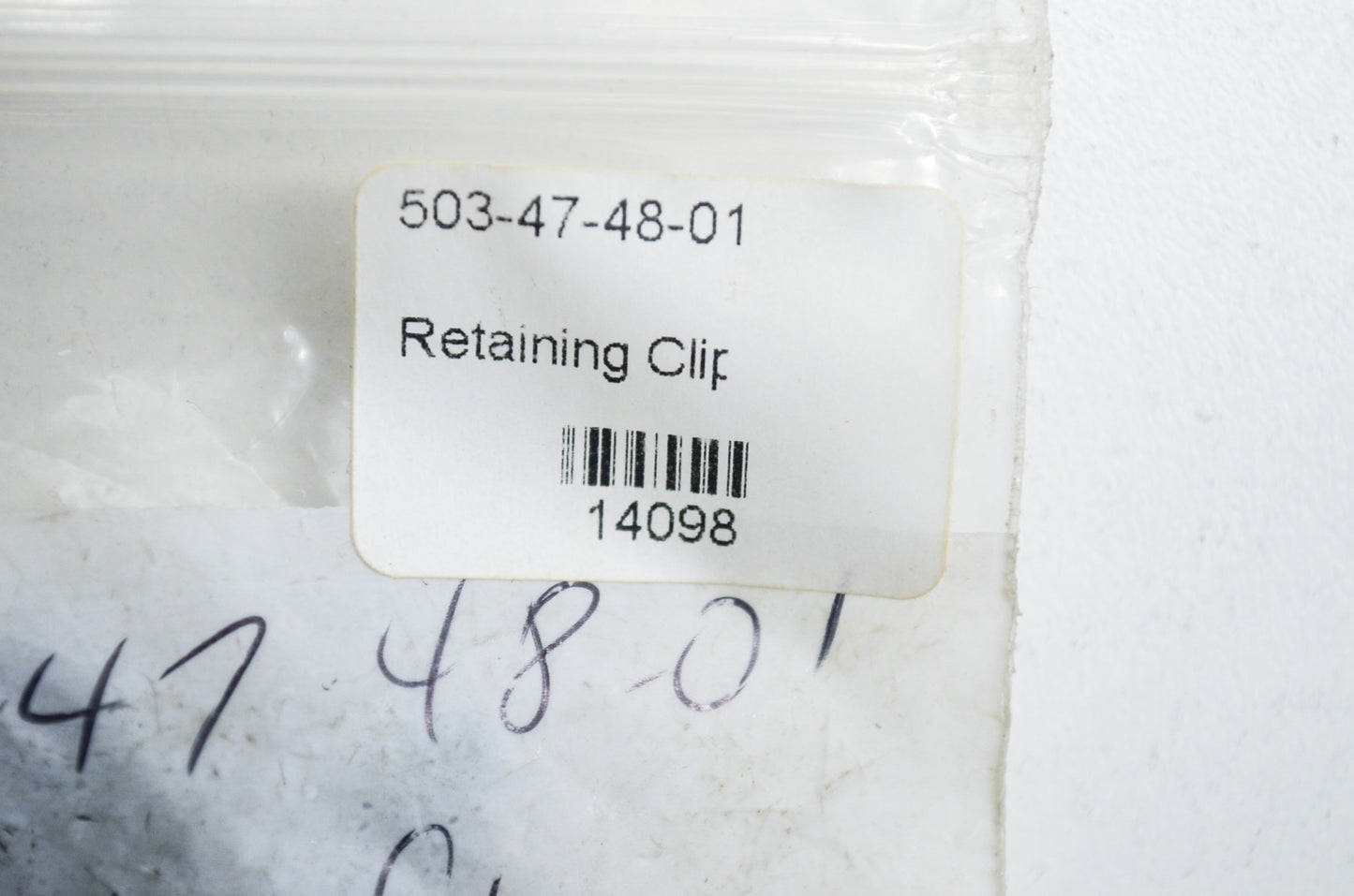 Retaining Clip 394 Qty 2 NOS