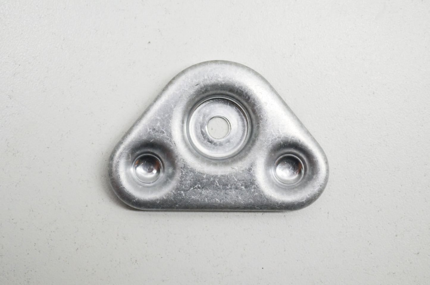 New OEM Husqvarna Bolt Cover 136 137 141 142 NOS