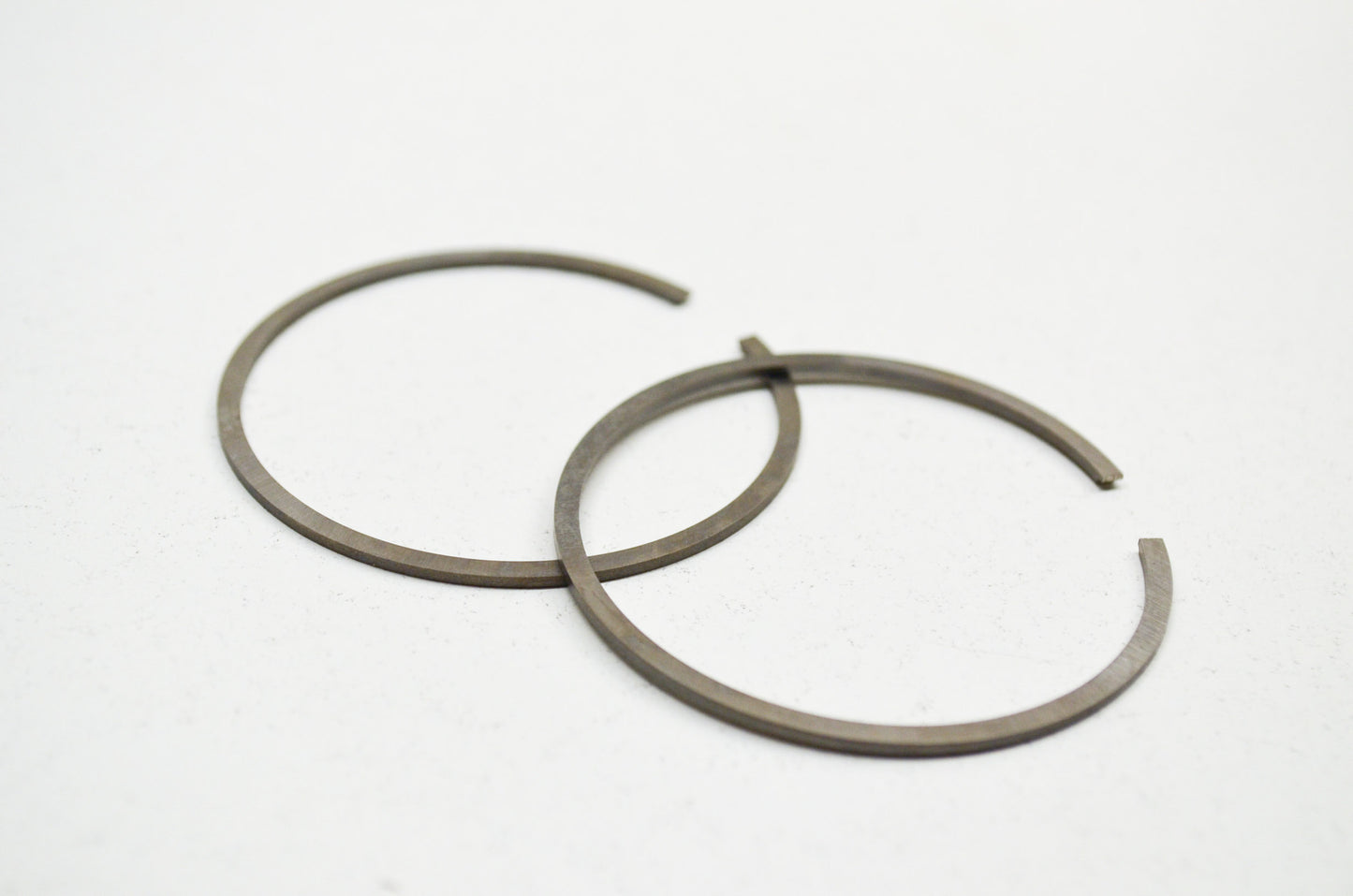 New OEM Husqvarna Piston Ring QTY 2 570 EPA 575 XP 576 XP K 750 760 NOS