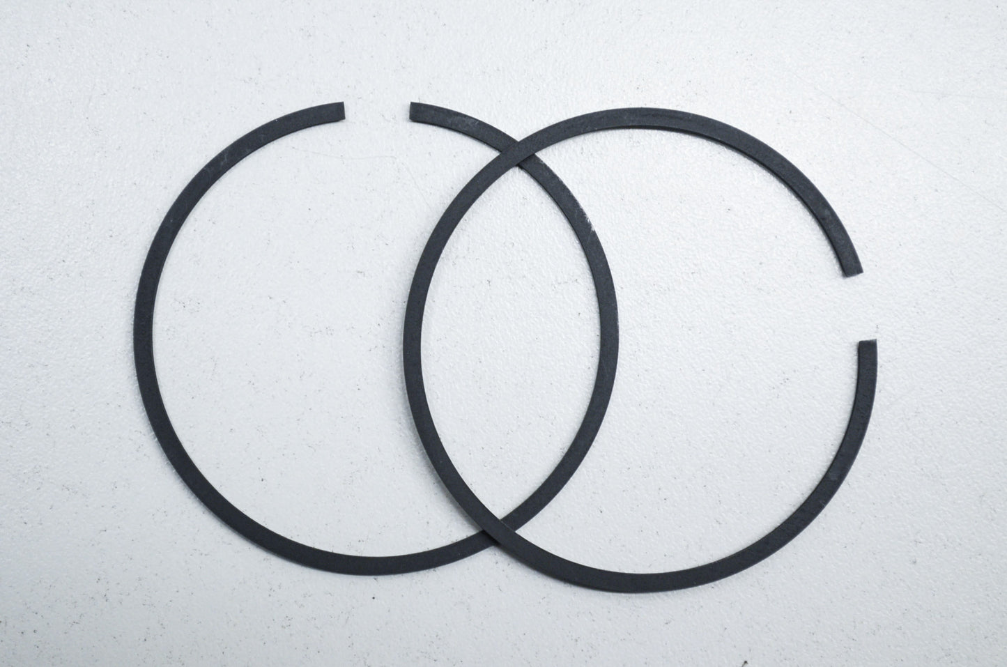 New OEM Husqvarna Piston Ring QTY 2 385 390 NOS
