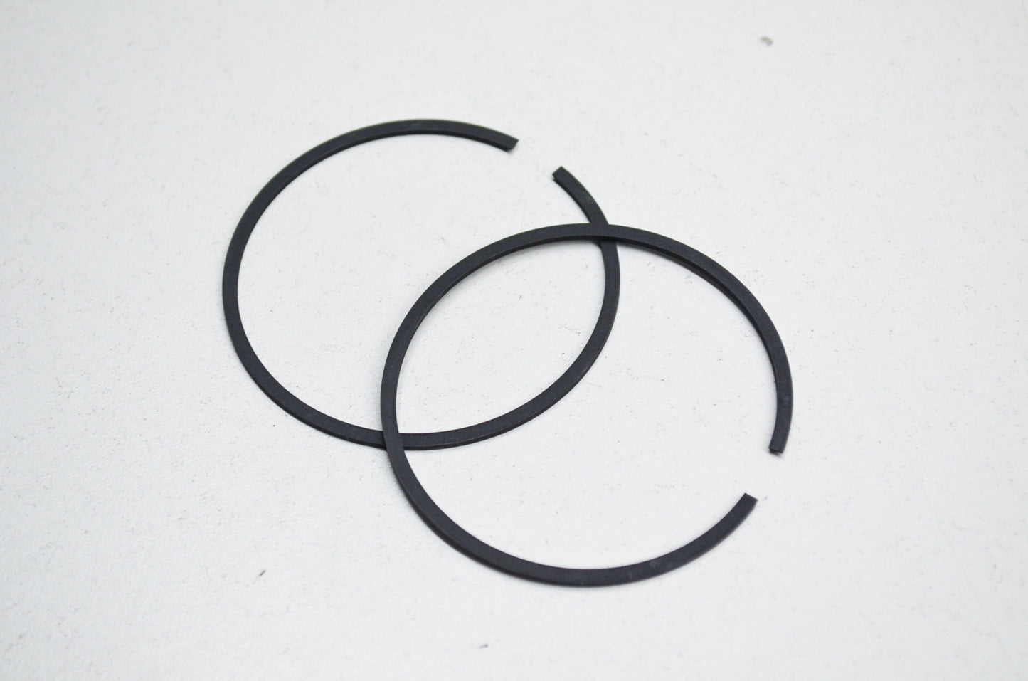 New OEM Husqvarna Piston Ring QTY 2 385 390 NOS